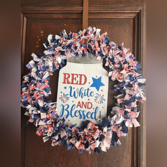 Handmade Wreath - Picture 5 of 7